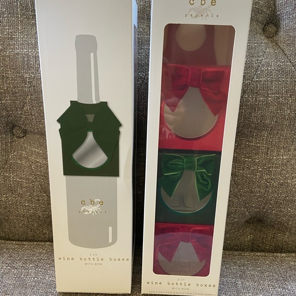 cbe Wine Bottle Boxes w Bows- Red & Green for Gift Giving Lot of 2 w 3 boxes ea - Picture 1 of 5